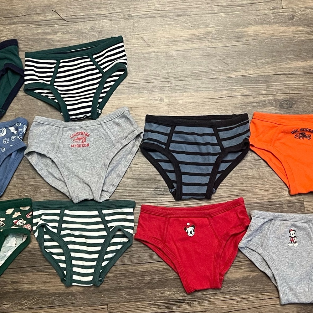 baby GAP Organically grown cotton underwear -Toddler 2-3 years old